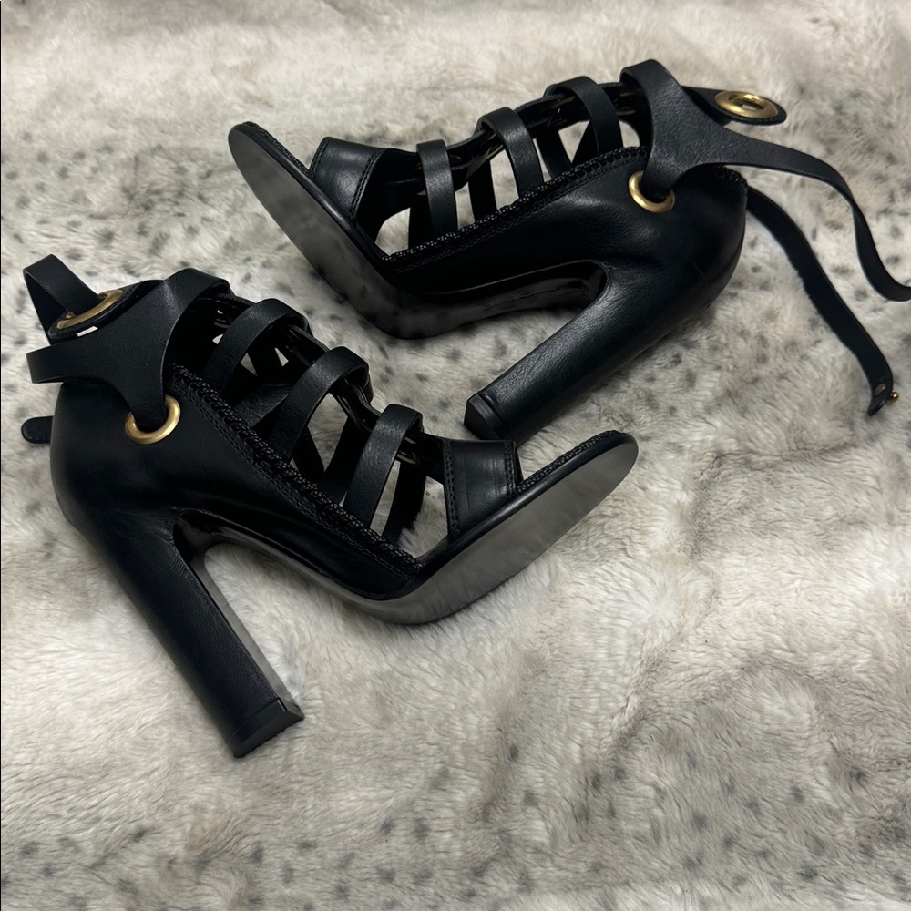 Salvatore Ferragamo Shyla Black Leather Cage Sandals Size 7 NWOB - Picture 8 of 9